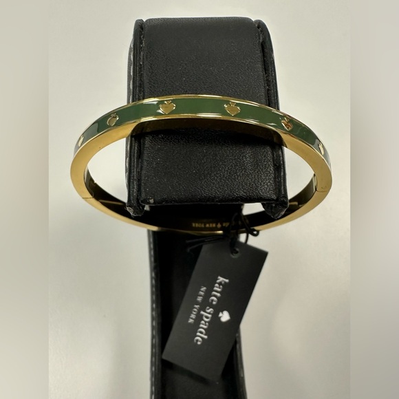 kate spade Jewelry - NWT Kate Spade The Spade Enamel Hinged Bangle Gold and Green